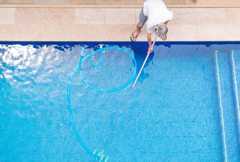 métodos para reparar fugas en piscinas sin vaciarla